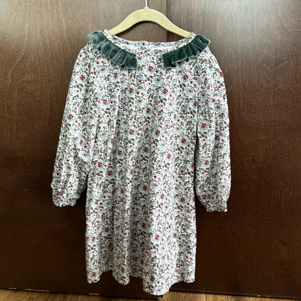 Forever Young by Sue Deng floral dress with velvet collar. 7Y